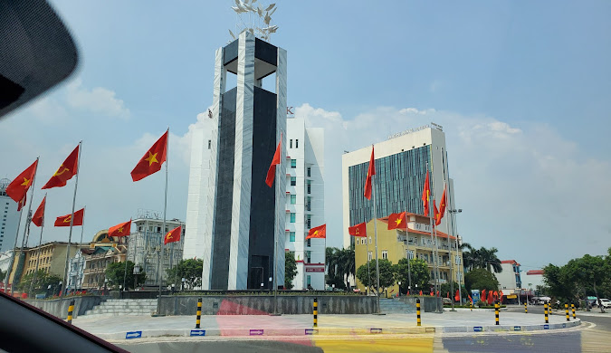 Thành Phố Móng Cái - Thuê Xe Đi Tỉnh Hà Nội Móng Cái.