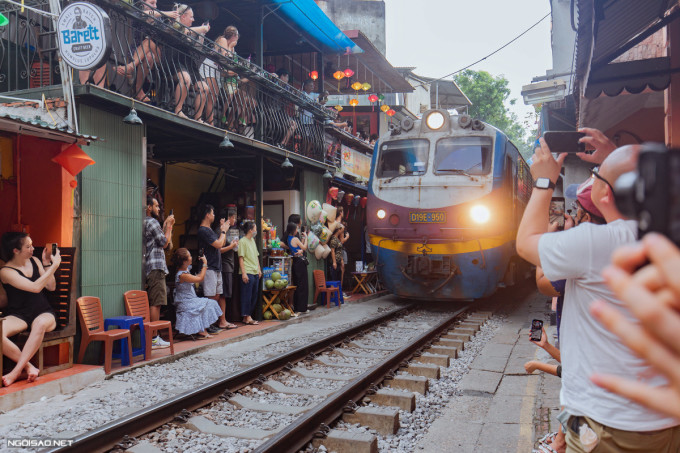 Cafe Ha Noi City Tour