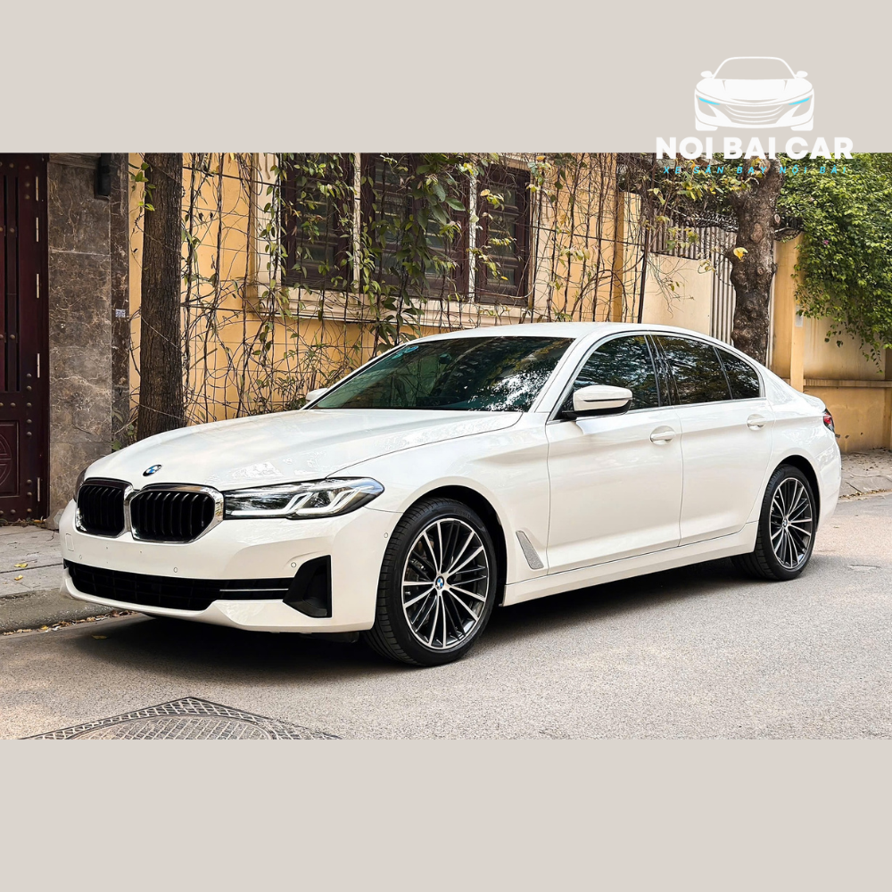 Cho Thuê Xe BMW 520i Đời Mới Cho Thuê Xe BMW 520i Đời Mới