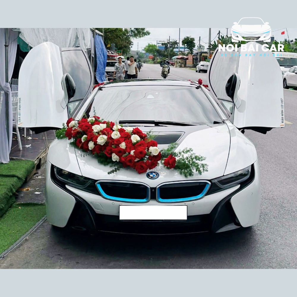 Cho Thuê Xe Cưới BMW I8 Hạng Sang (2) Cho Thuê Xe Cưới BMW I8 Hạng Sang (2)
