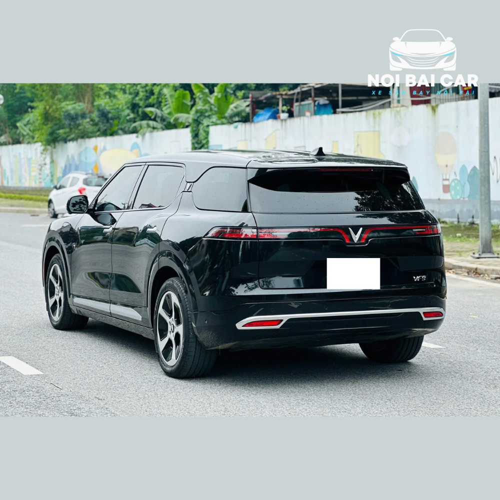 Cho Thuê Xe VF9 7 Chỗ Hạng Sang (6) Cho Thuê Xe VF9 7 Chỗ Hạng Sang (6)