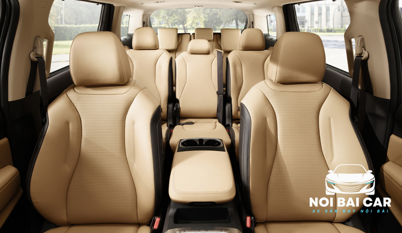 Kia Carnival, Dcar Limousine – mang đến trải nghiệm sang trọng
