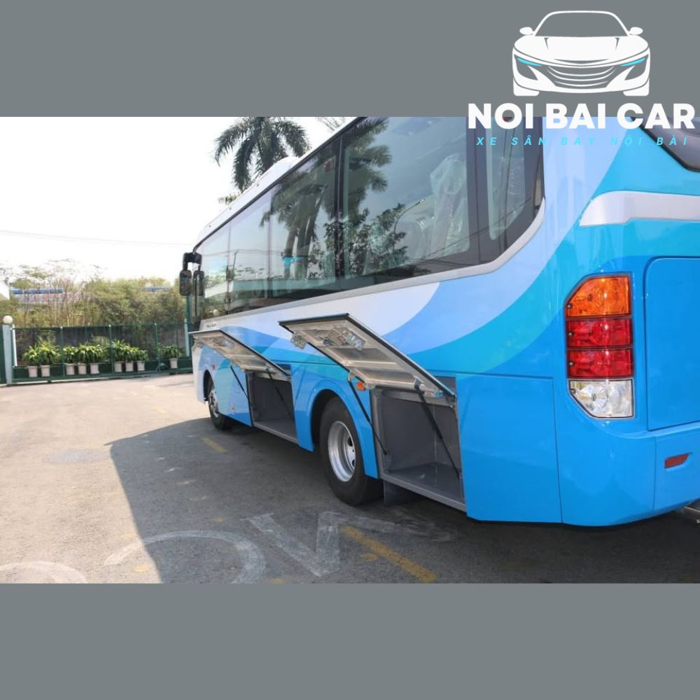 Xe du lịch 35 chỗ (3) Xe du lịch 35 chỗ (3)