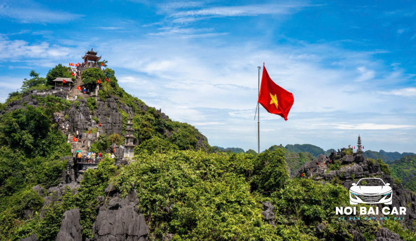 Hang Múa – Điểm check-in sống ảo hàng đầu