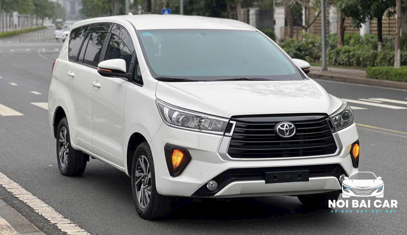 7-Seater Vehicles