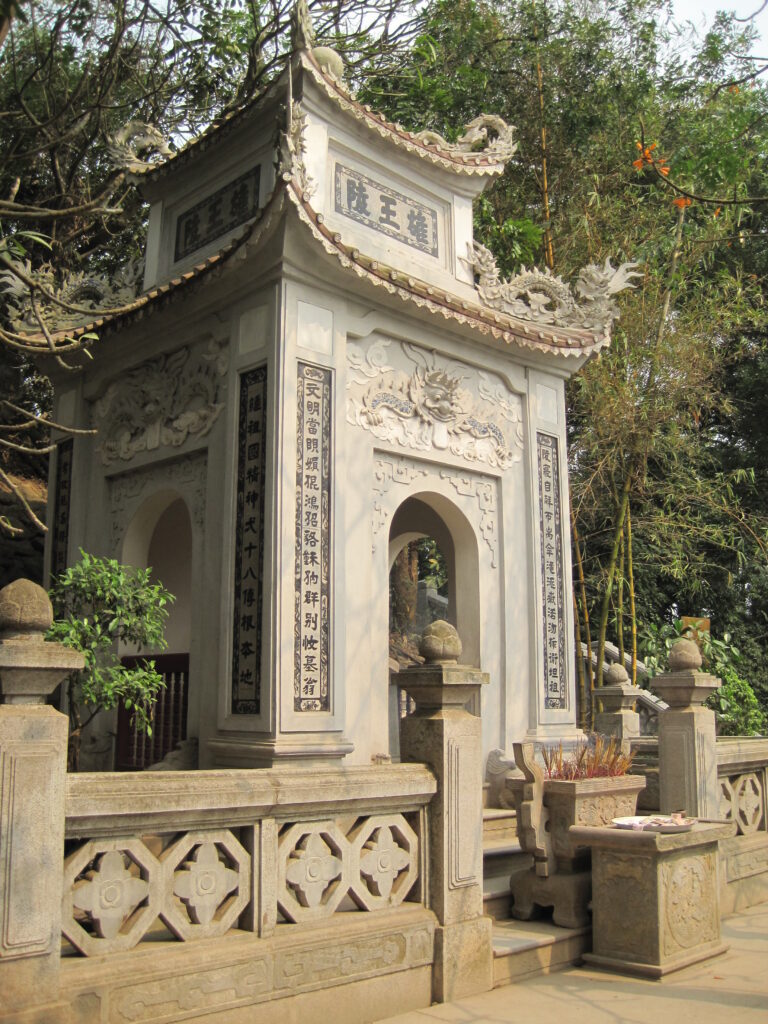 Đền Hùng - Đặt xe đi tỉnh Hà Nội Việt Trì